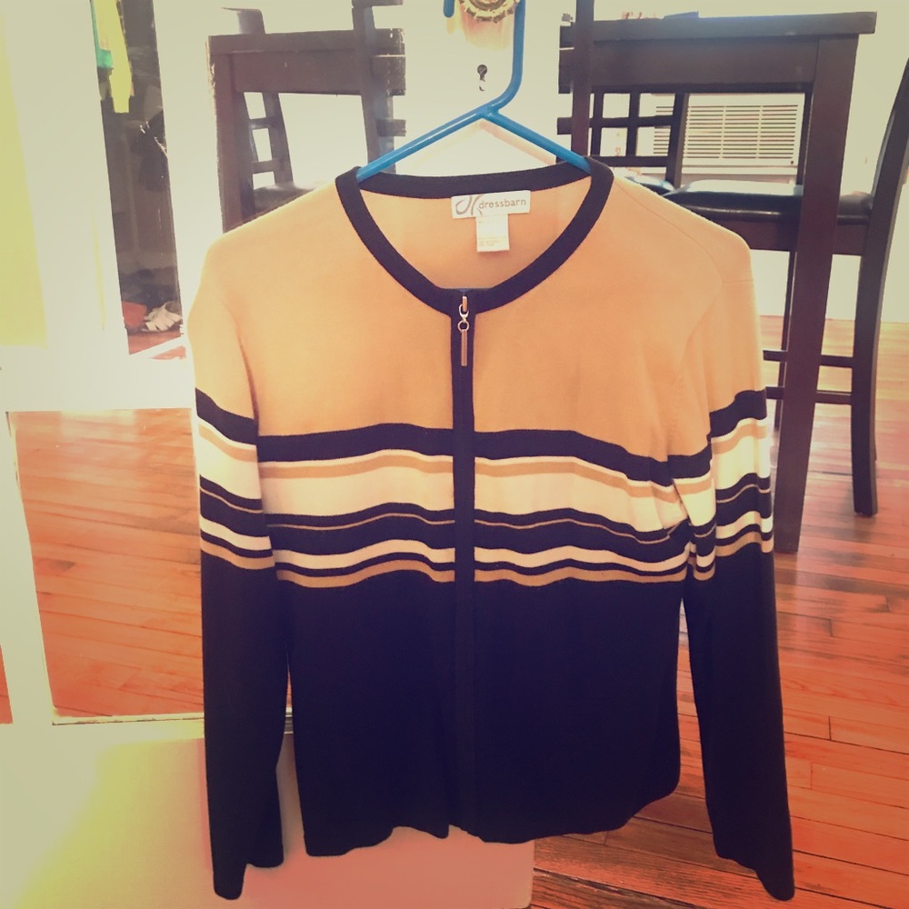 Cute zip up sweater